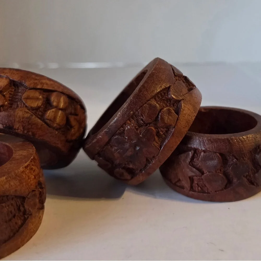 Hand-Carved Wooden Napkin Rings Set of 4 Made in India Vintage